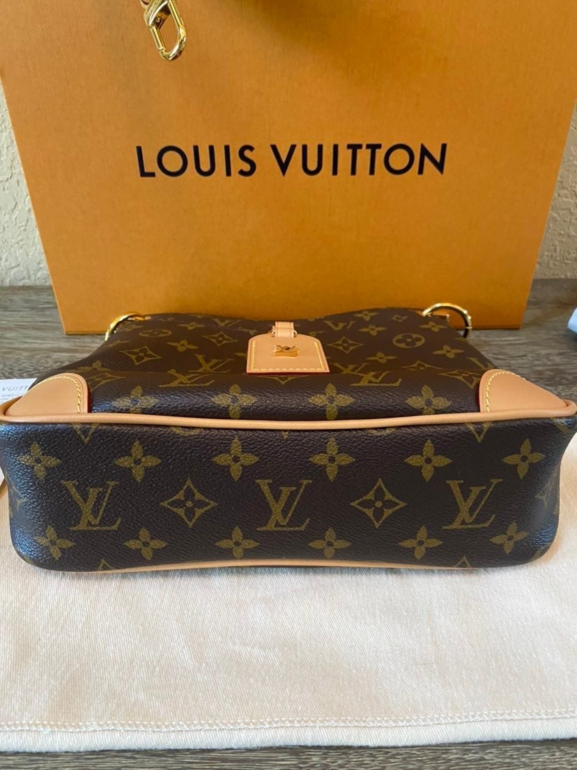 LV OdÃƒÂ©on PM Monogram Canvas Natural For Fall-Winter,  Shoulder And CrossBody Bags 11in/28cm LV M45354