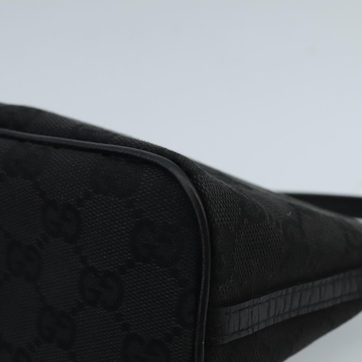 GUCCI GG Canvas Accessory Pouch Black Silver 07198 mr638