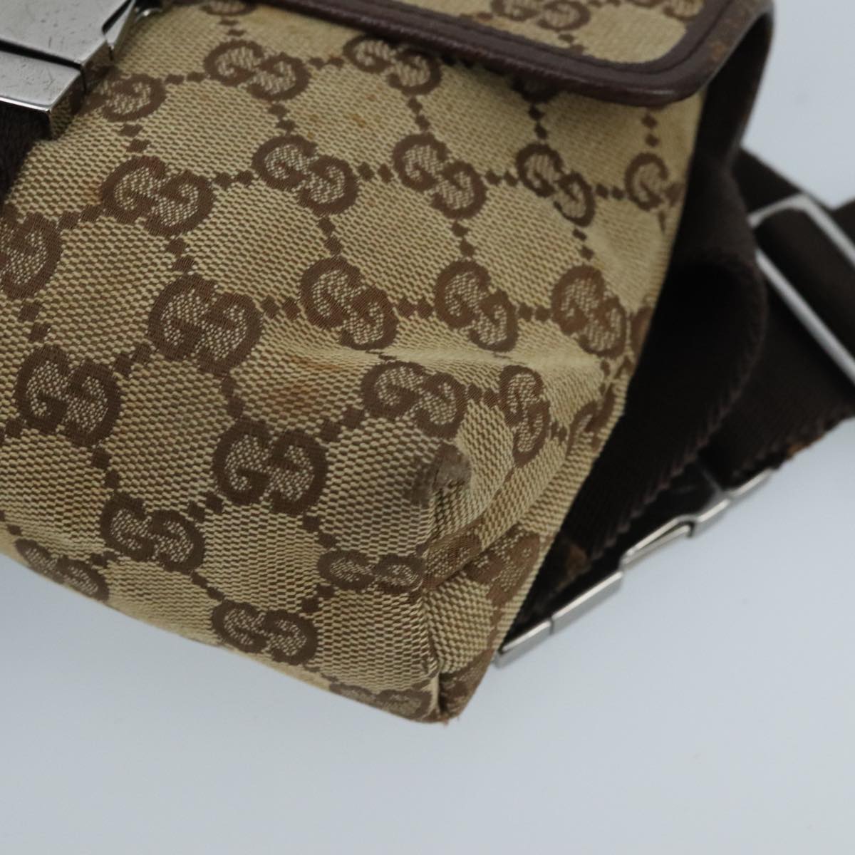 GUCCI GG Canvas Waist bag Beige Silver mr648