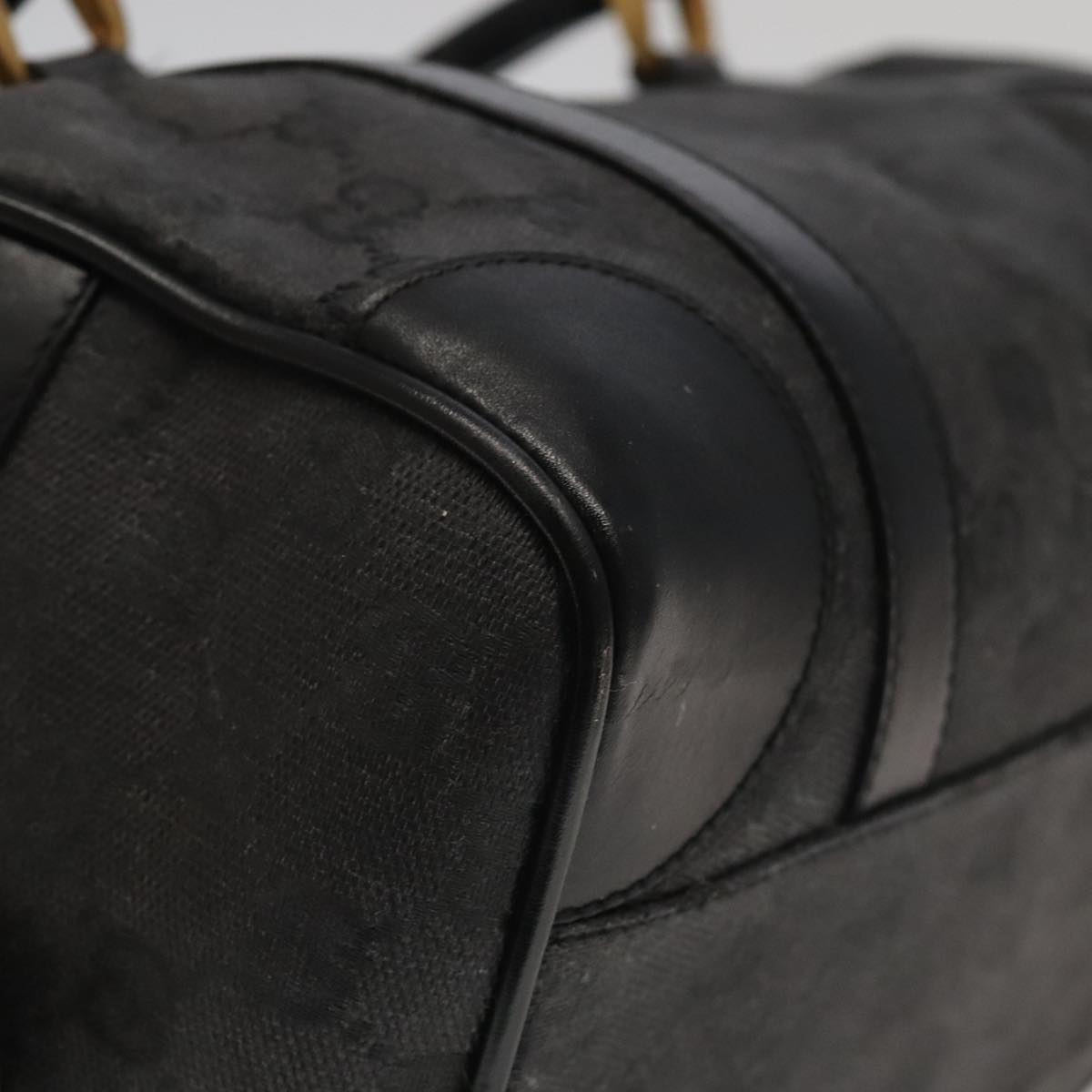 GUCCI GG Canvas Hand Bag Black Gold mr650