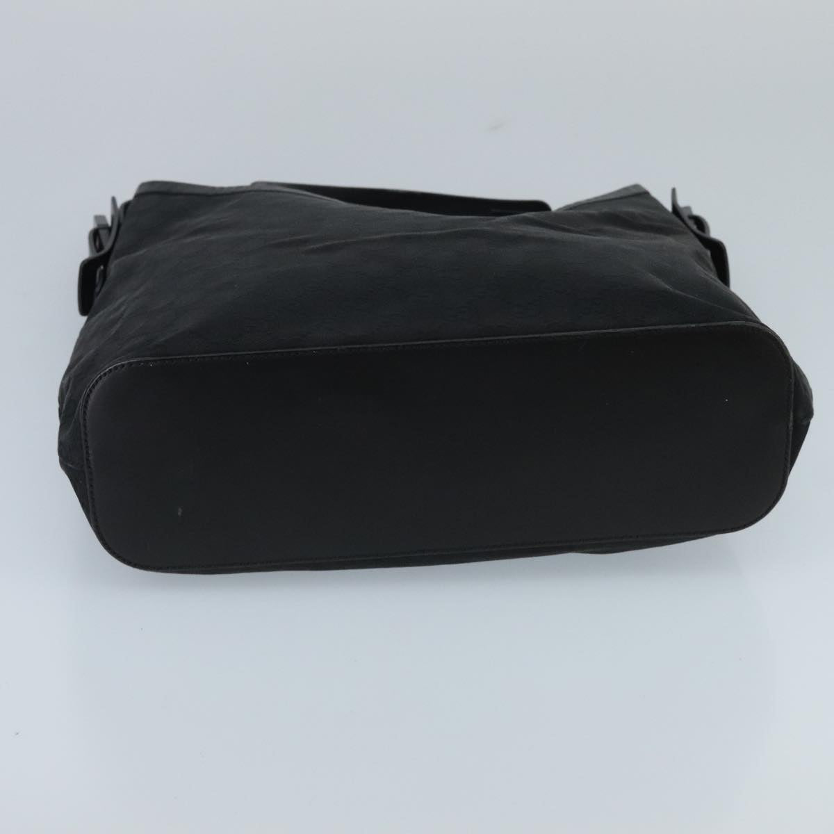 GUCCI GG Canvas Hand Bag Black Silver mr651