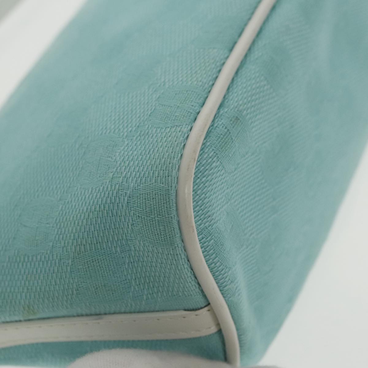 GUCCI GG Canvas Accessory Pouch Light Blue Gold mr670