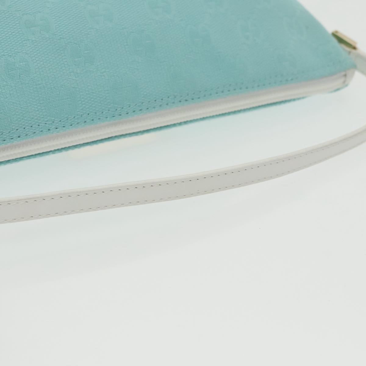 GUCCI GG Canvas Accessory Pouch Light Blue Gold mr670