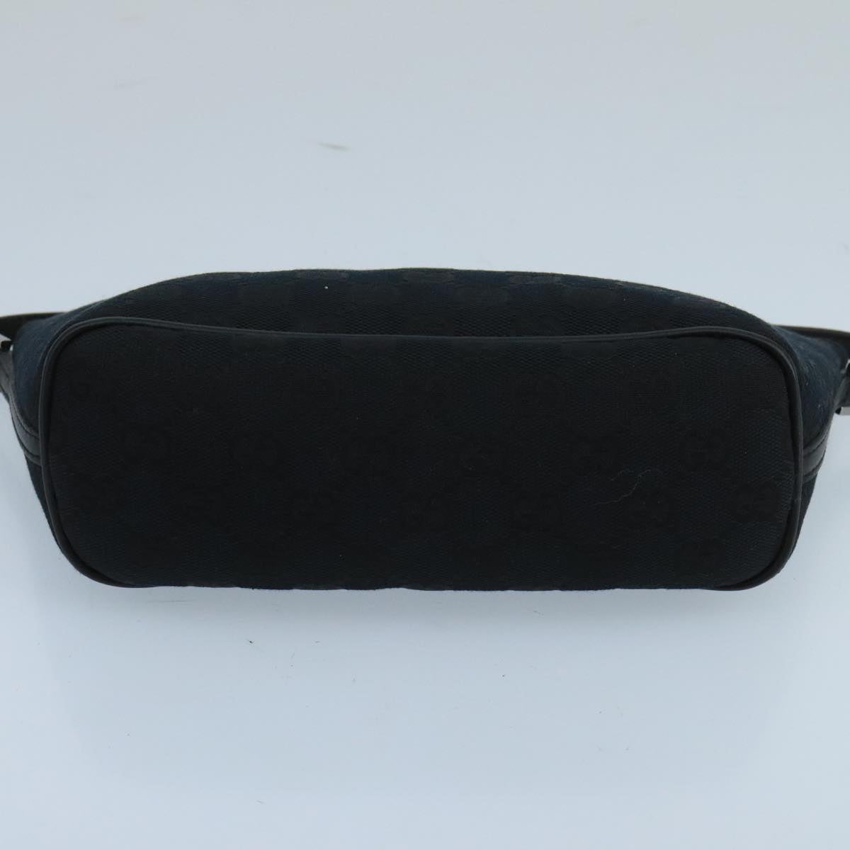 GUCCI GG Canvas Accessory Pouch Black mr675