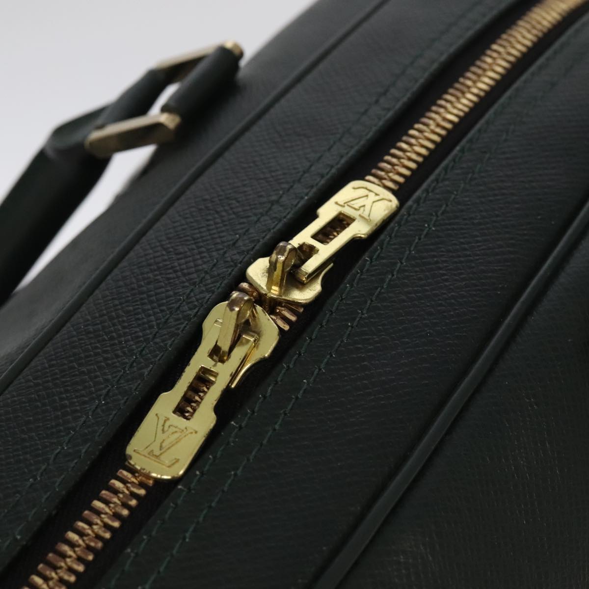 LOUIS VUITTON Taiga Kendall PM Boston Bag Epicea M30124 LV mr804