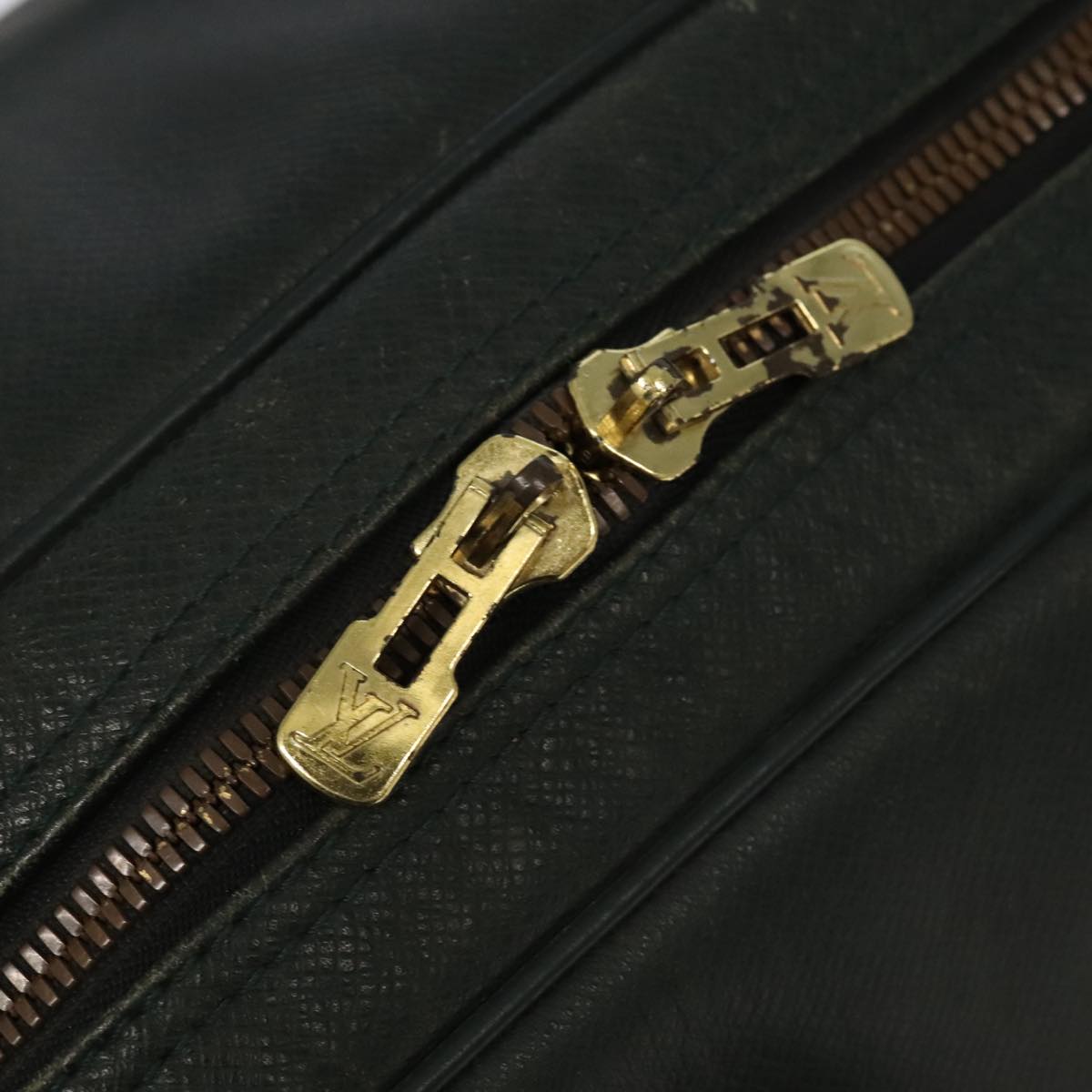 LOUIS VUITTON Taiga Kendall GM Boston Bag Epicea M30114 LV mr827