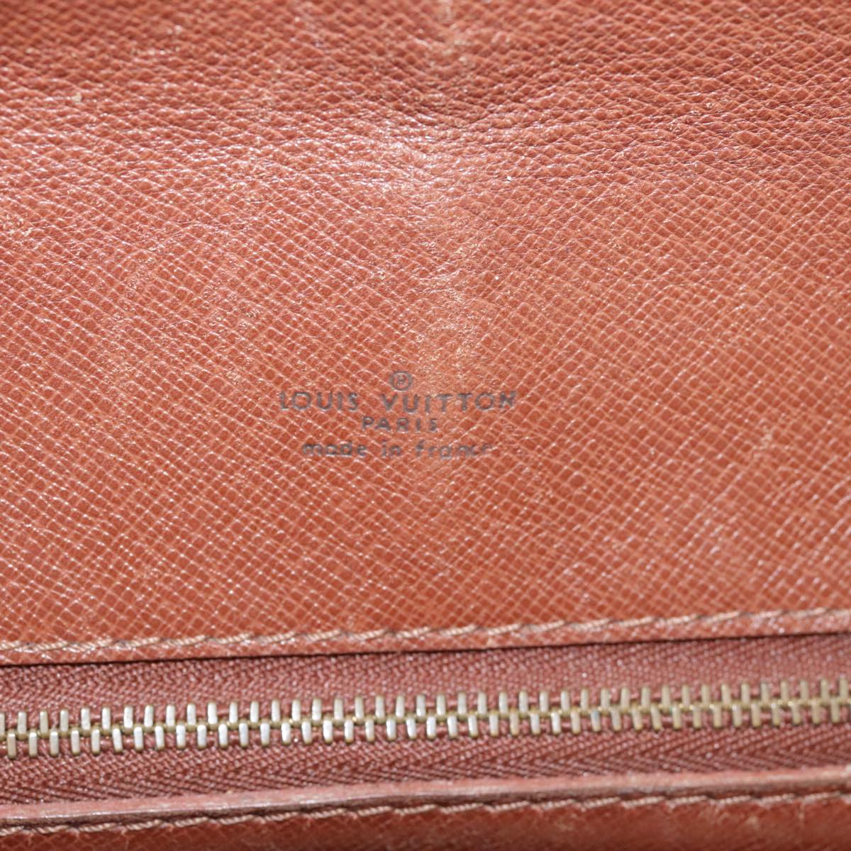 LOUIS VUITTON Monogram Saint Cloud GM Shoulder Bag M51242 LV mr842