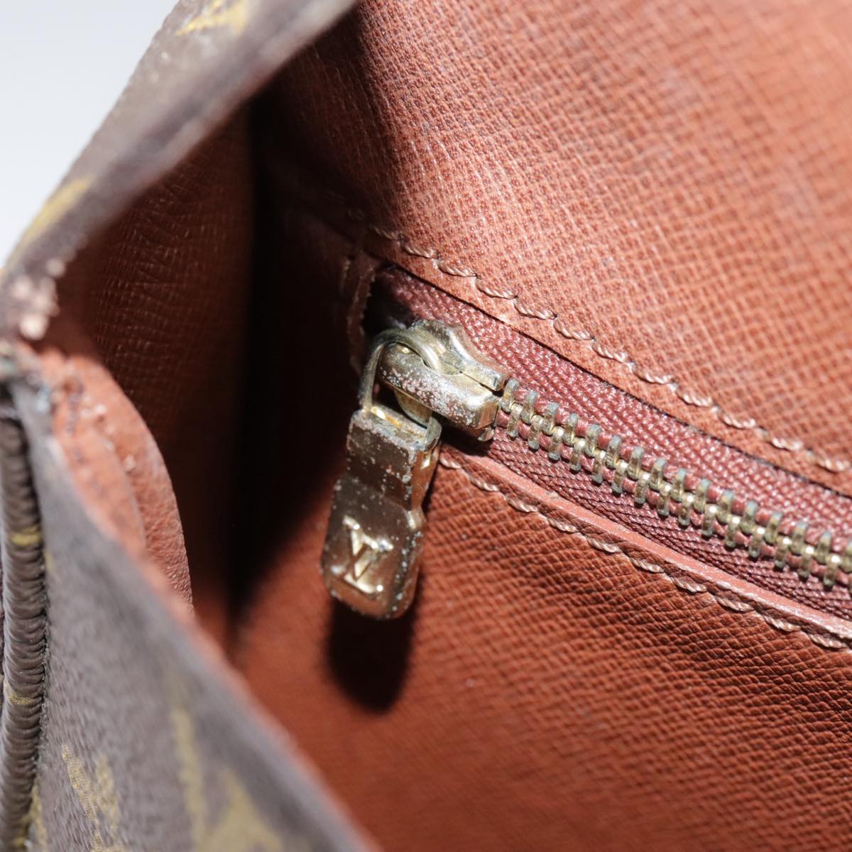 LOUIS VUITTON Monogram Saint Cloud GM Shoulder Bag M51242 LV mr851