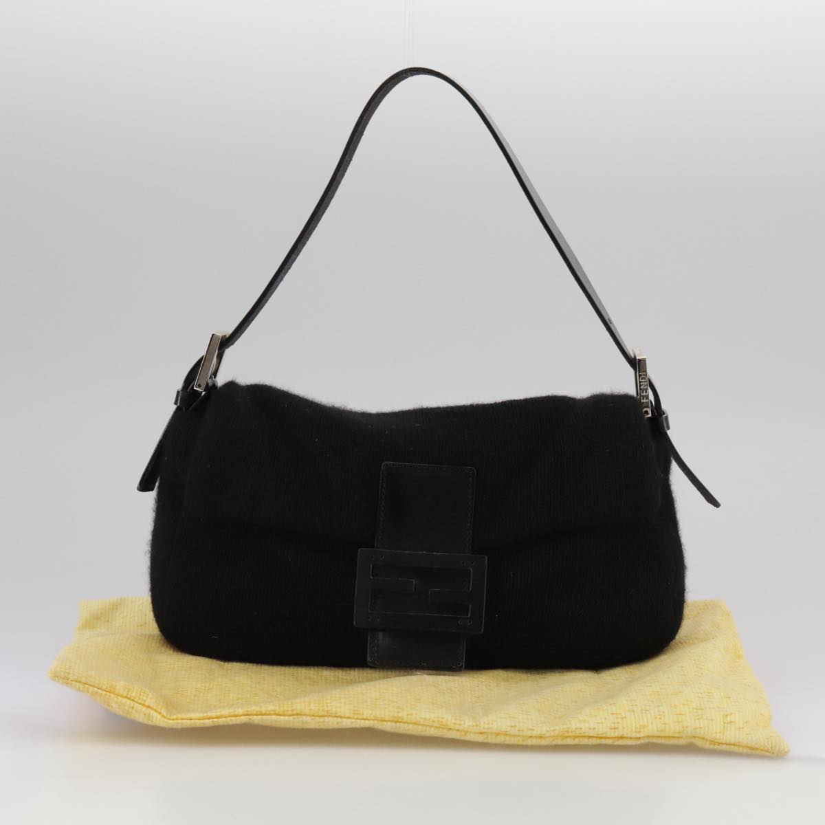 FENDI Mamma Baguette Shoulder Bag Knit Black mr909A