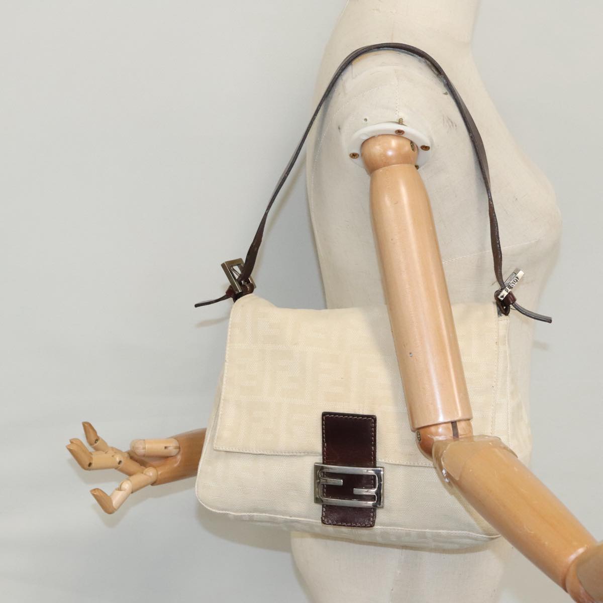 FENDI Zucca Canvas Mamma Baguette Shoulder Bag Beige mr928