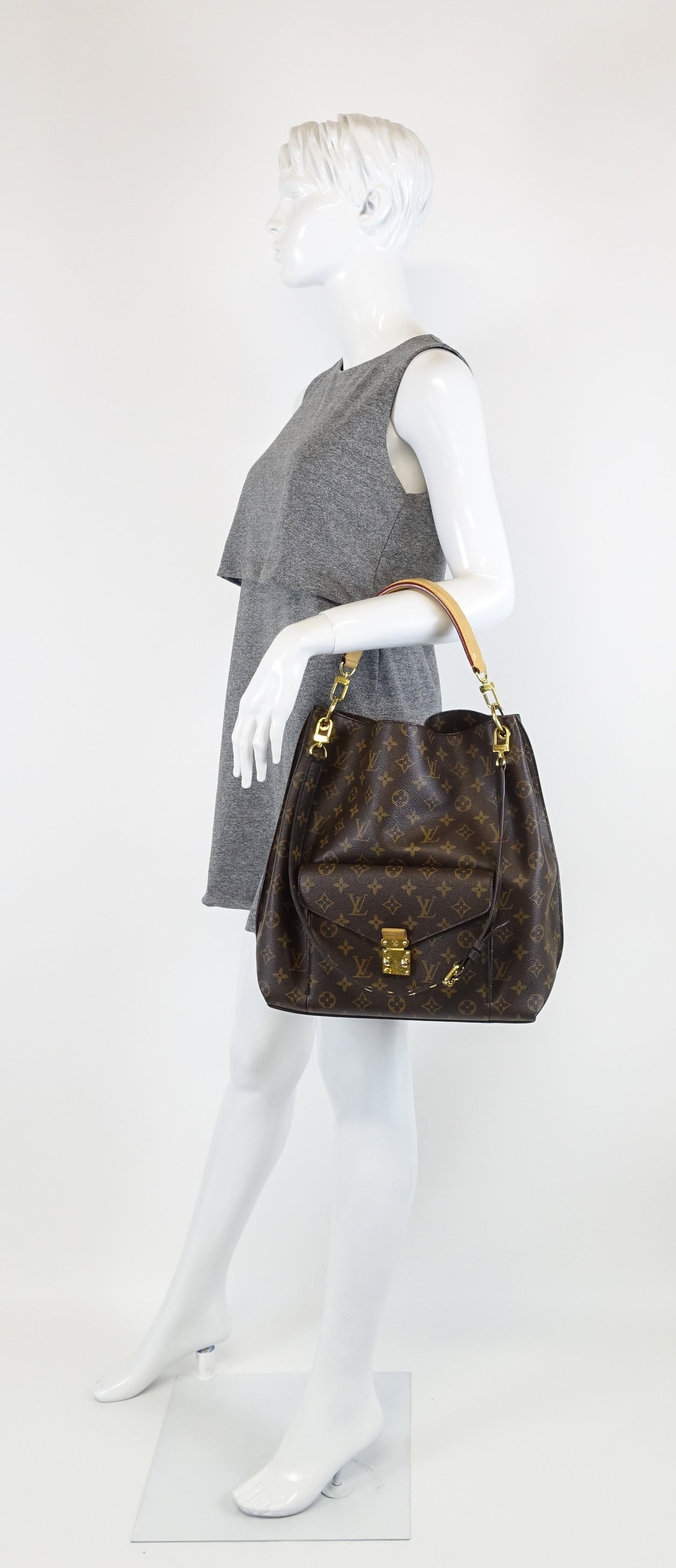 Louis Vuitto Metis Monogram Canvas Hobo Bag