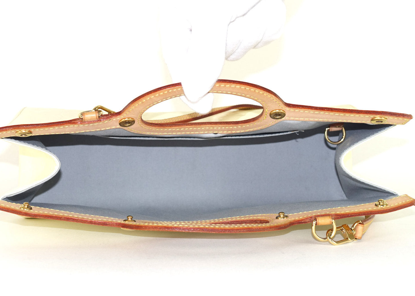 Louis Vuitto Roxbury Drive Monogram Vernis Leather Handbag