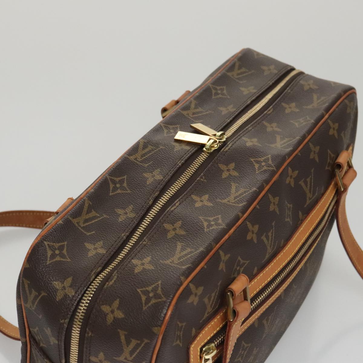 LOUIS VUITTON Monogram Cite GM Hand Bag M51181 LV PP048