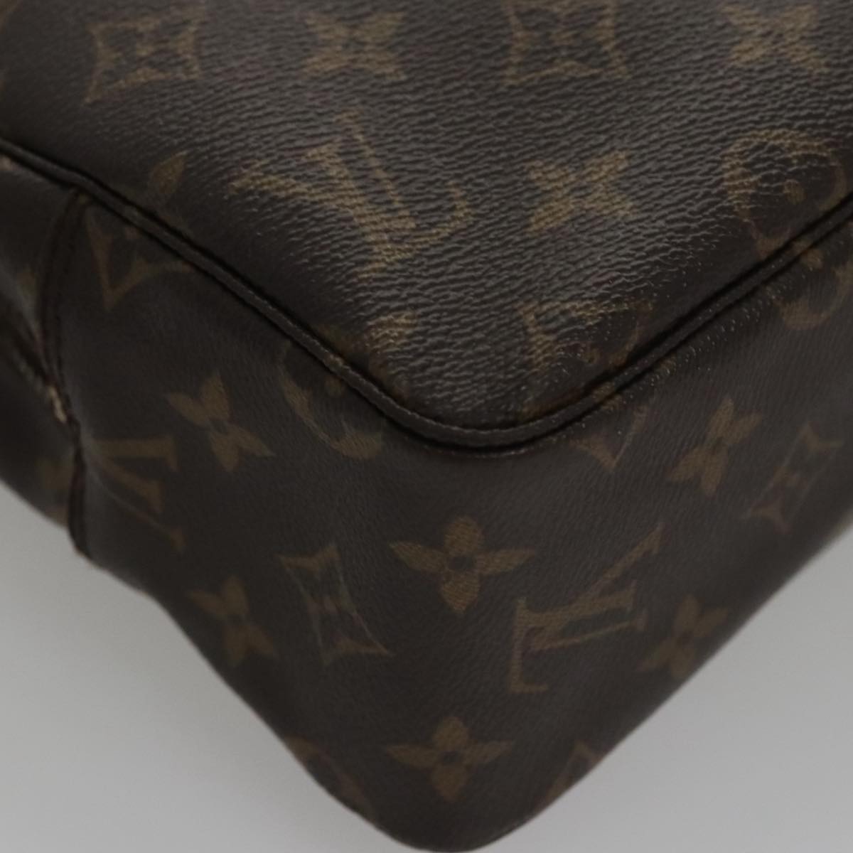 LOUIS VUITTON Monogram Trousse Toilette 28 Clutch Bag M47522 LV PP056