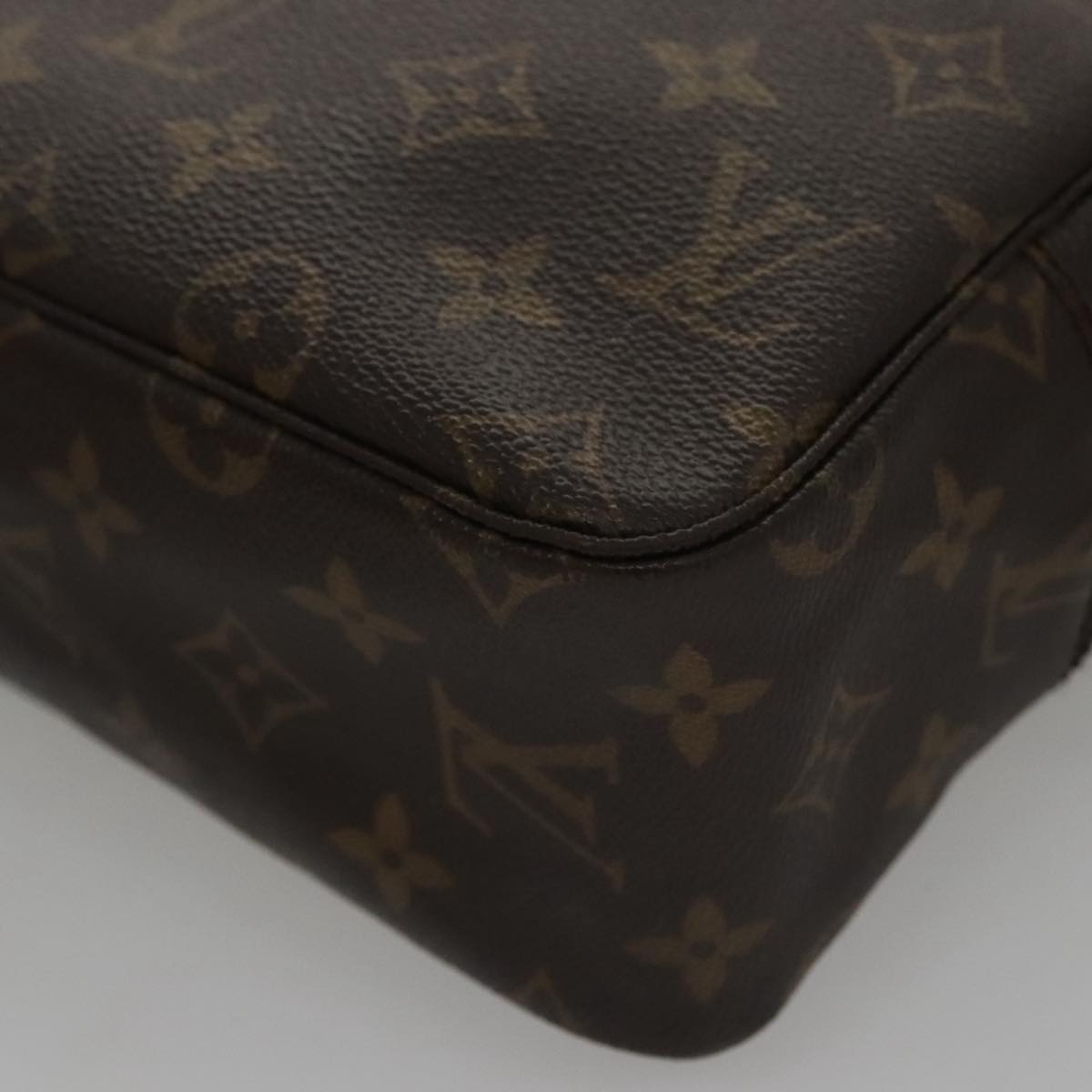LOUIS VUITTON Monogram Trousse Toilette 28 Clutch Bag M47522 LV PP056