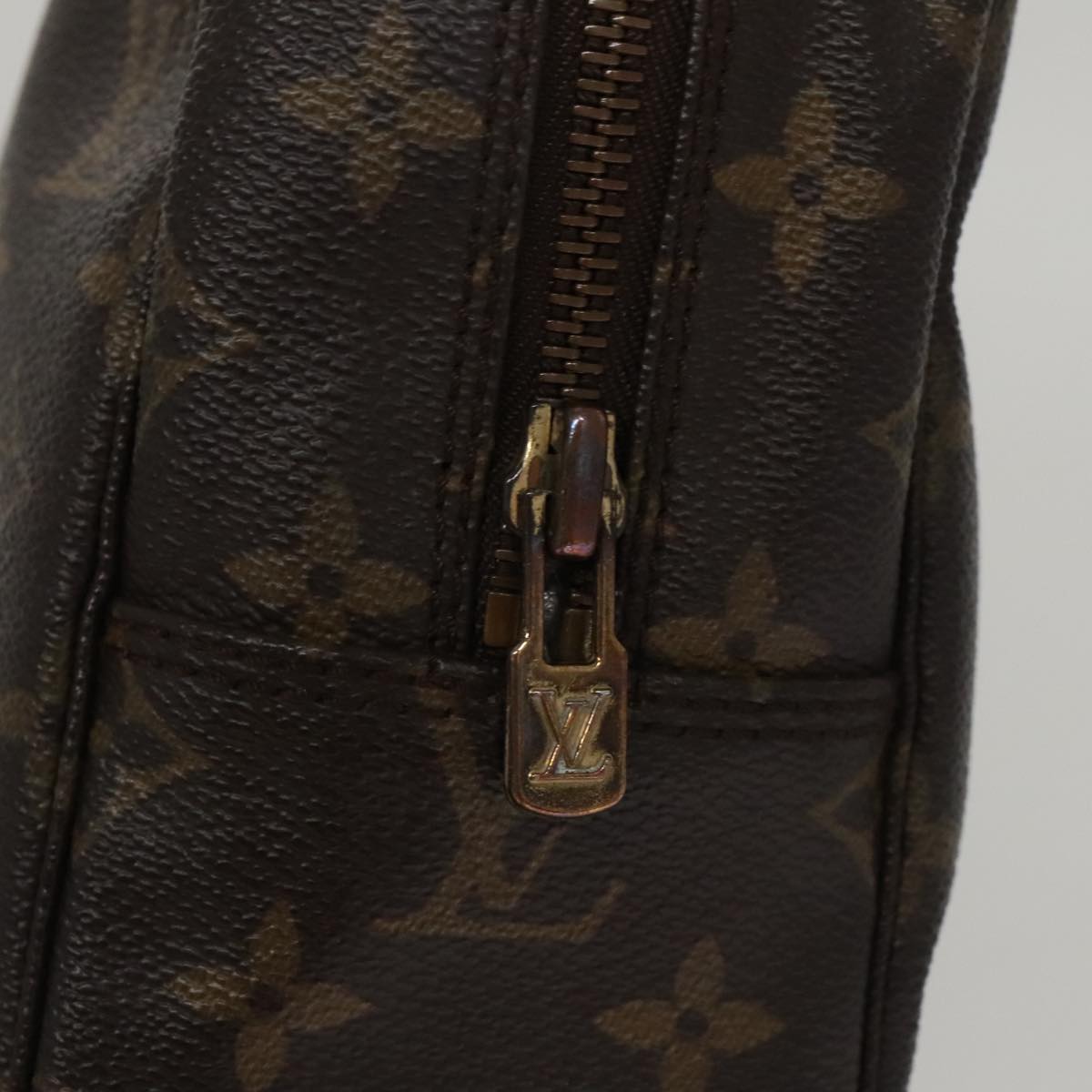 LOUIS VUITTON Monogram Trousse Toilette 28 Clutch Bag M47522 LV PP056