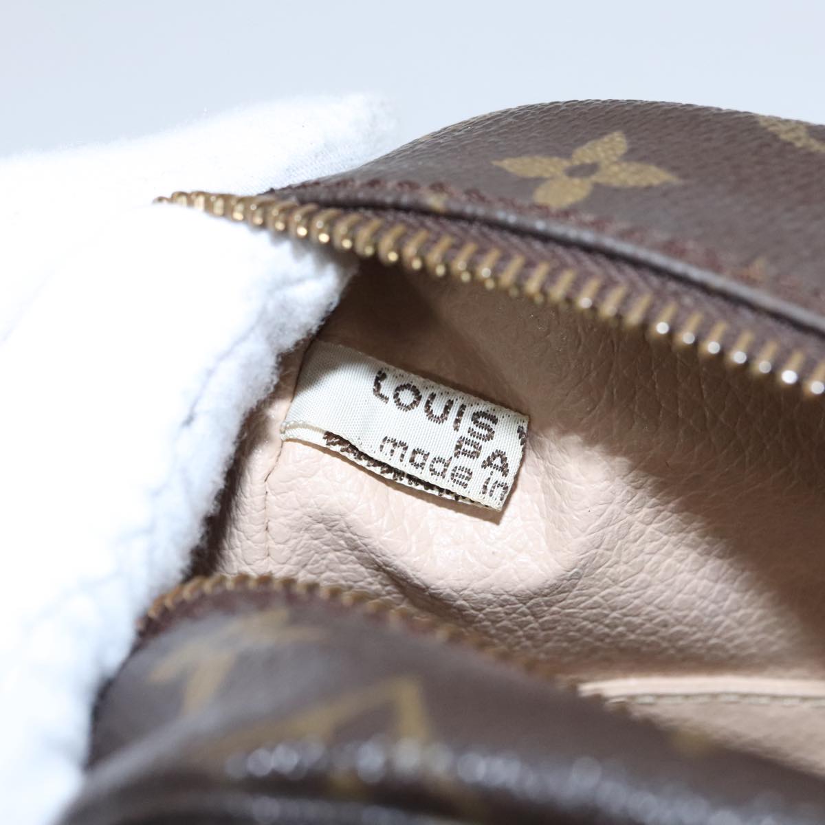 LOUIS VUITTON Monogram Trousse Toilette 28 Clutch Bag M47522 LV PP056