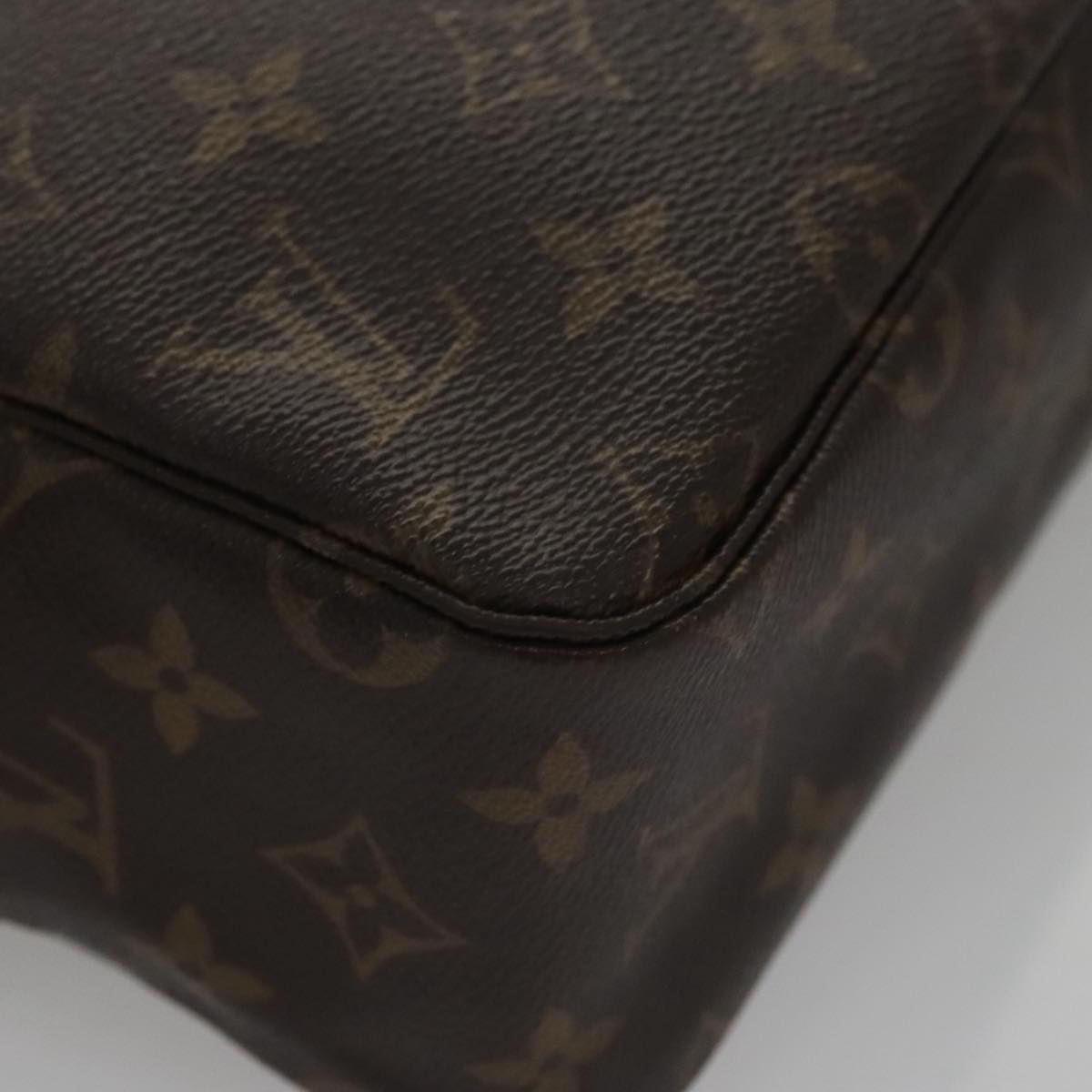 LOUIS VUITTON Monogram Trousse Toilette 28 Clutch Bag M47522 LV PP056