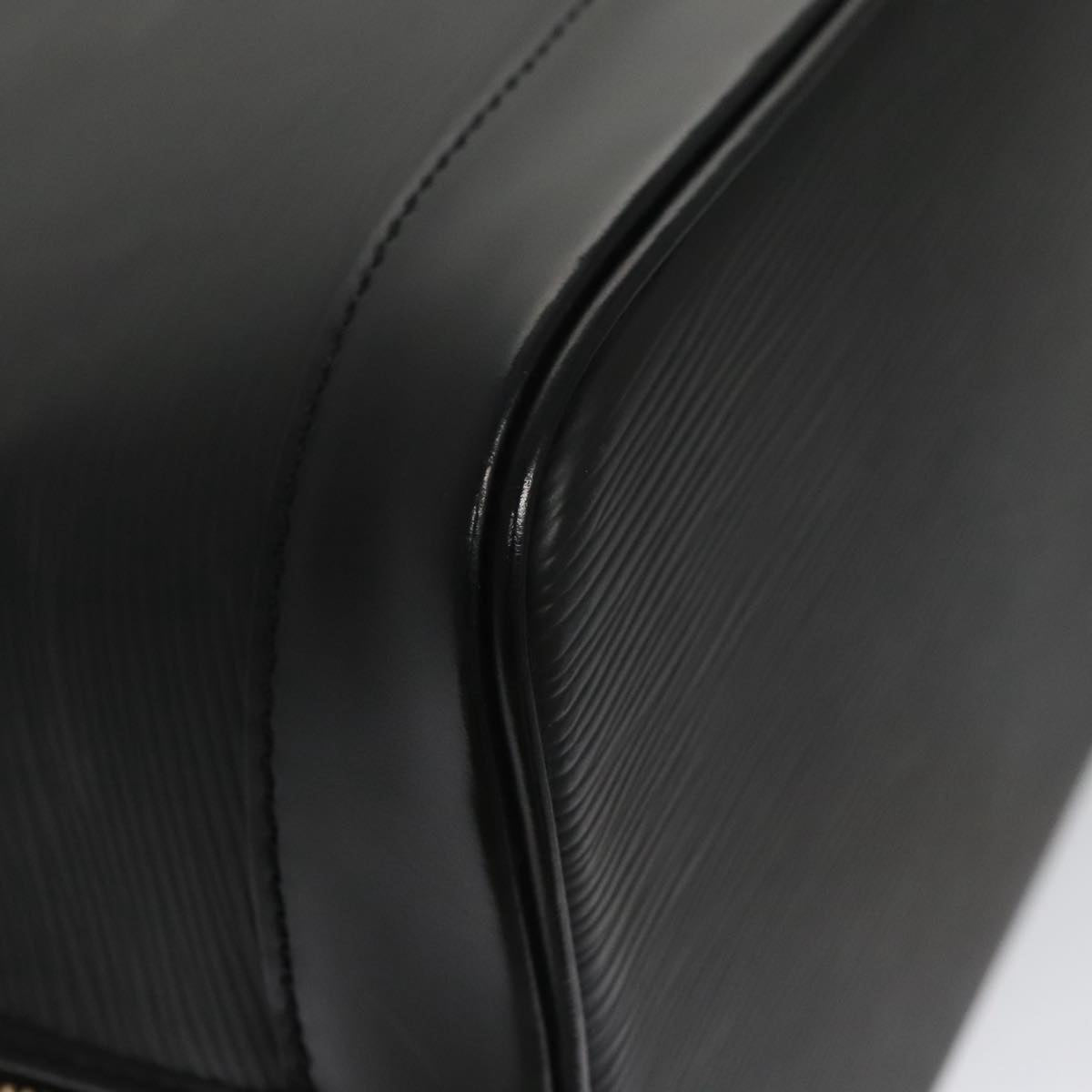 LOUIS VUITTON Epi Alma Hand Bag Black M52142 LV PP064