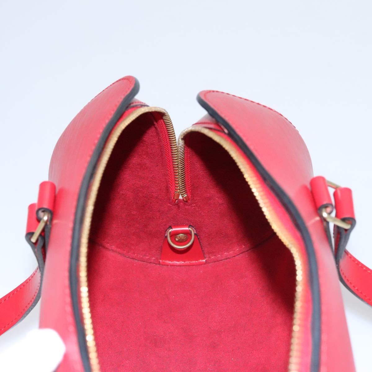 LOUIS VUITTON Epi Soufflot Hand Bag Red M52227 LV PP066