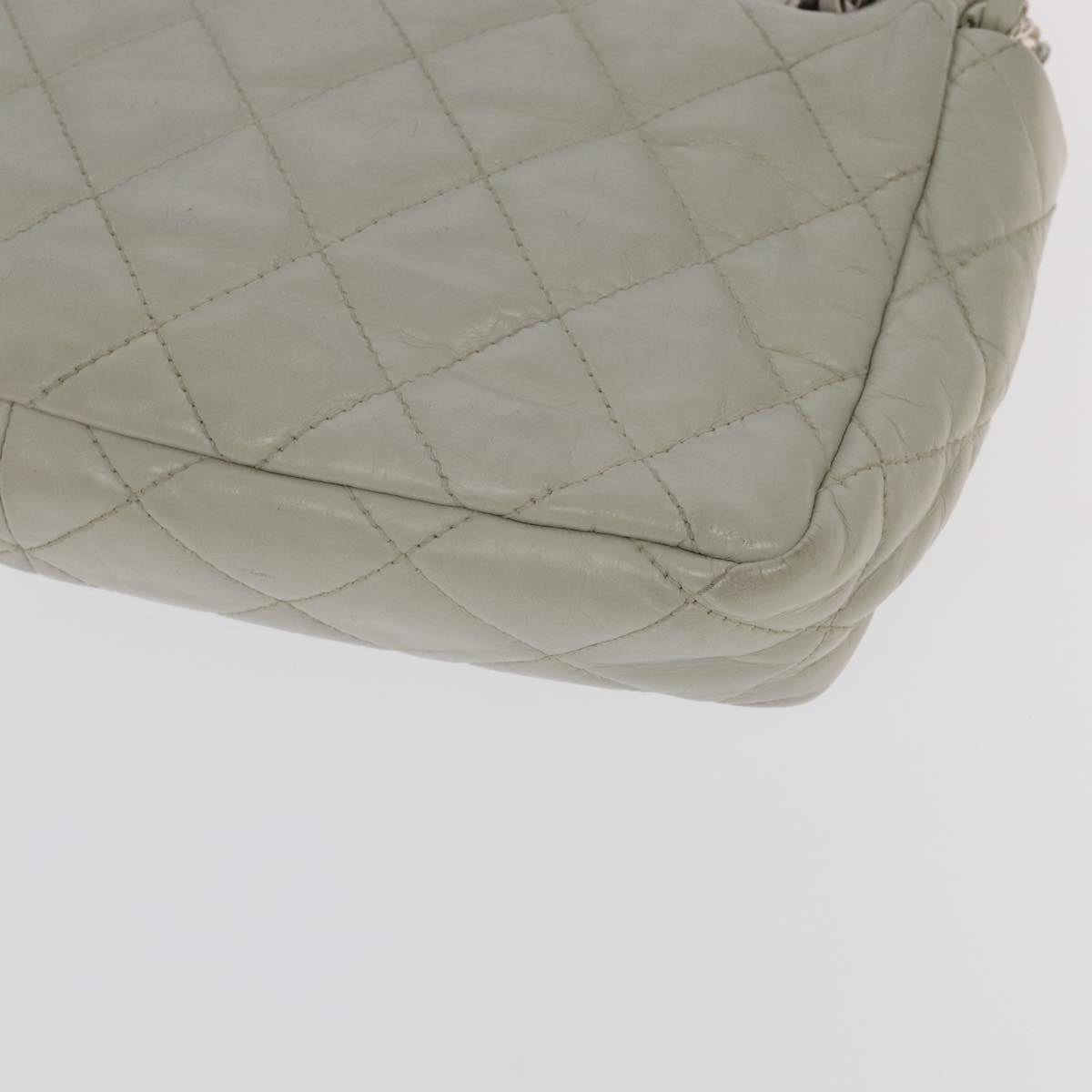 CHANEL Matelasse Chain Shoulder Bag Leather White Silver CC PP083