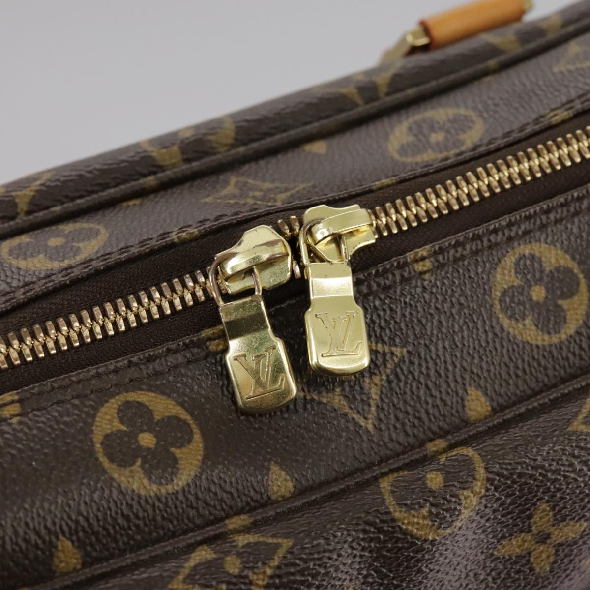 LOUIS VUITTON Monogram Sac Bosphore Hand Bag M40043 LV PP118