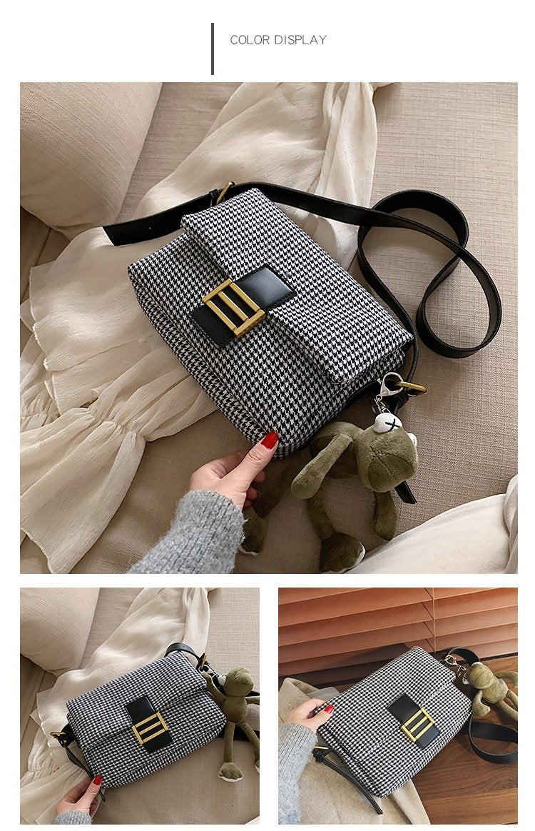 EN - 2021  Women Lattice Shoulder Crossbody Bag