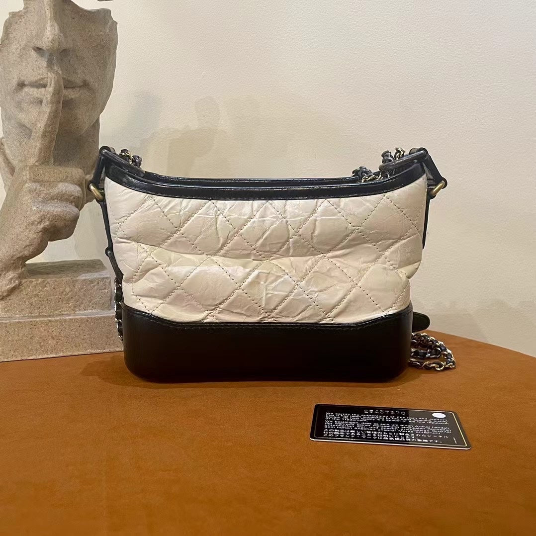 ??Preloved Chanel Gabrielle bag small