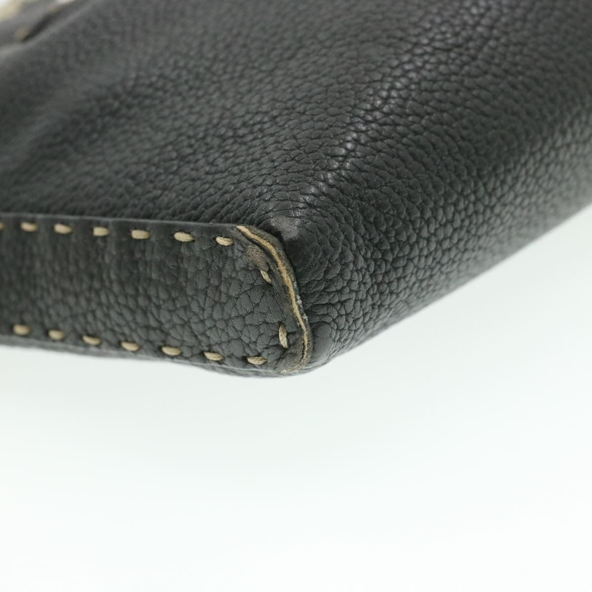 FENDI Shoulder Bag Leather Black rd1013