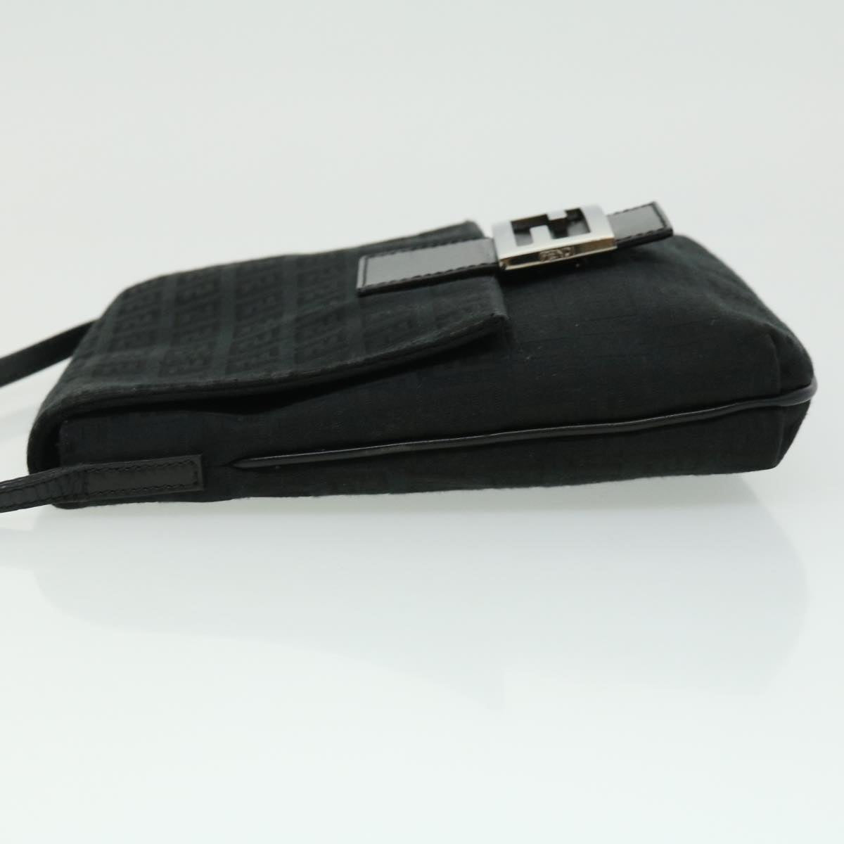 FENDI Zucchino Canvas Shoulder Bag Black rd2796