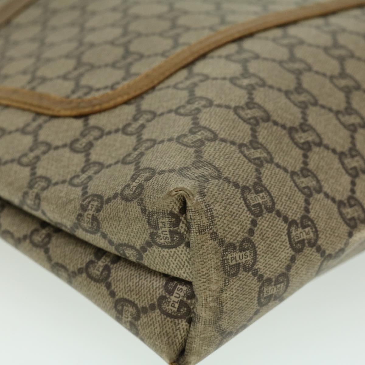 GUCCI GG Plus Canvas Tote Bag PVC Leather Beige rd3380