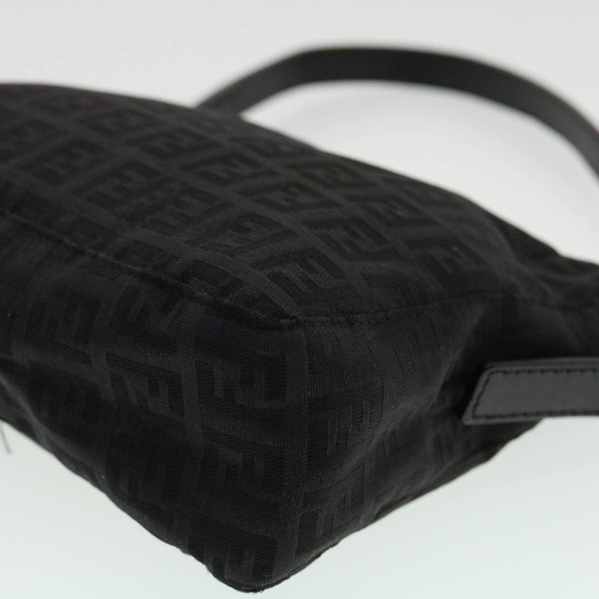 FENDI Zucchino Canvas Shoulder Bag Black rd3664