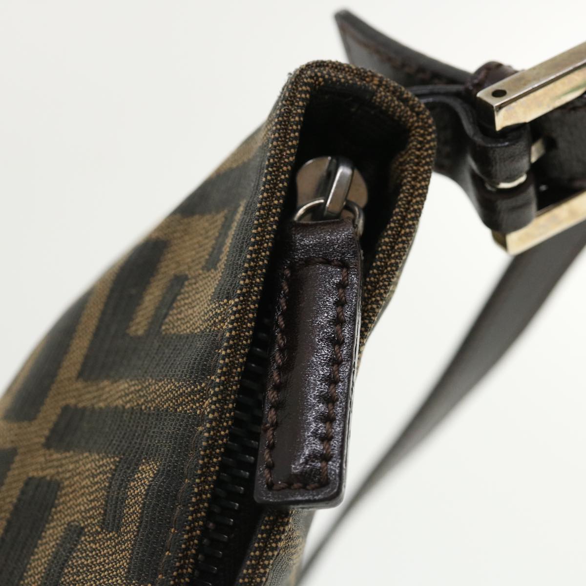FENDI Zucca Canvas Shoulder Bag Brown Black rd4161