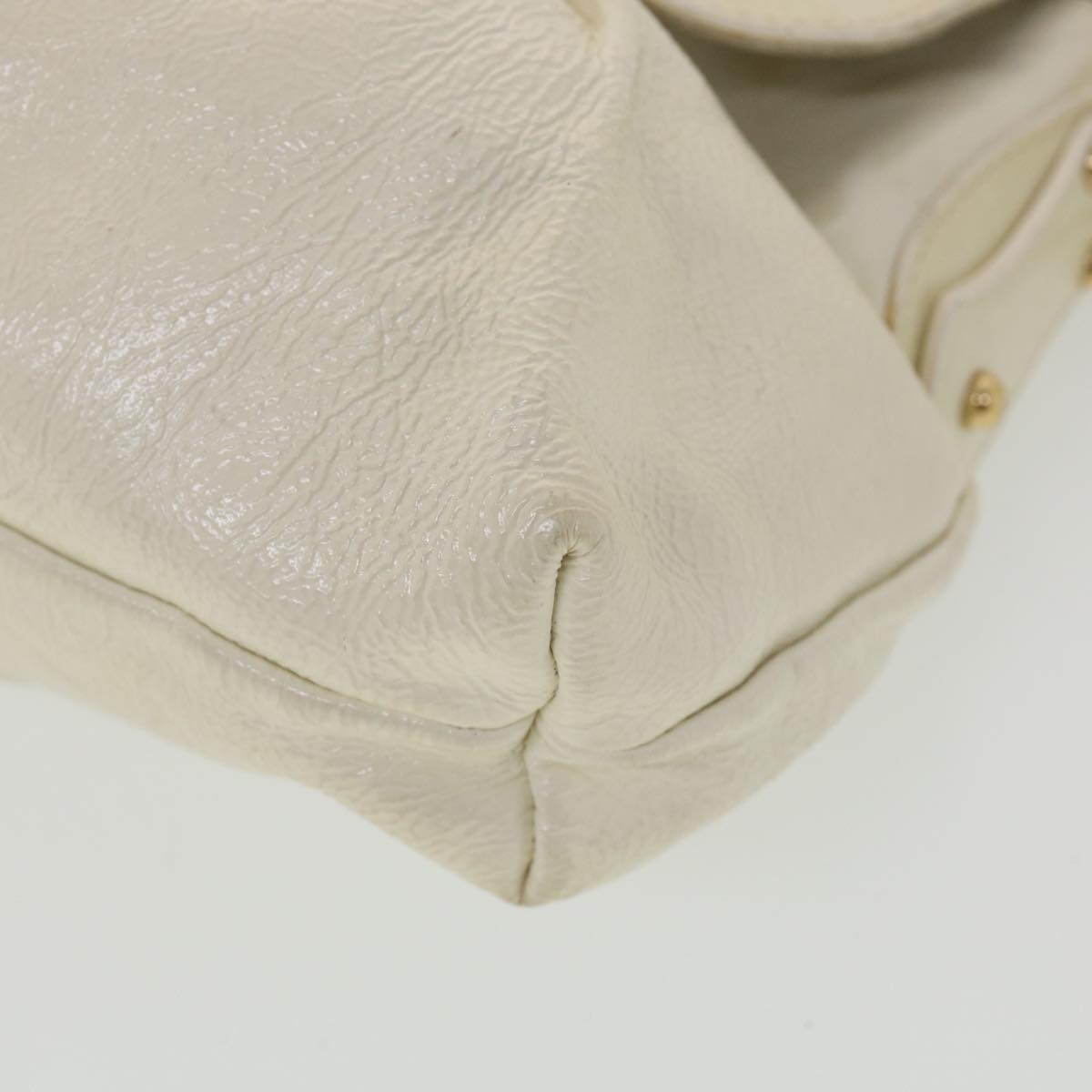 FENDI Shoulder Bag Leather White rd4343