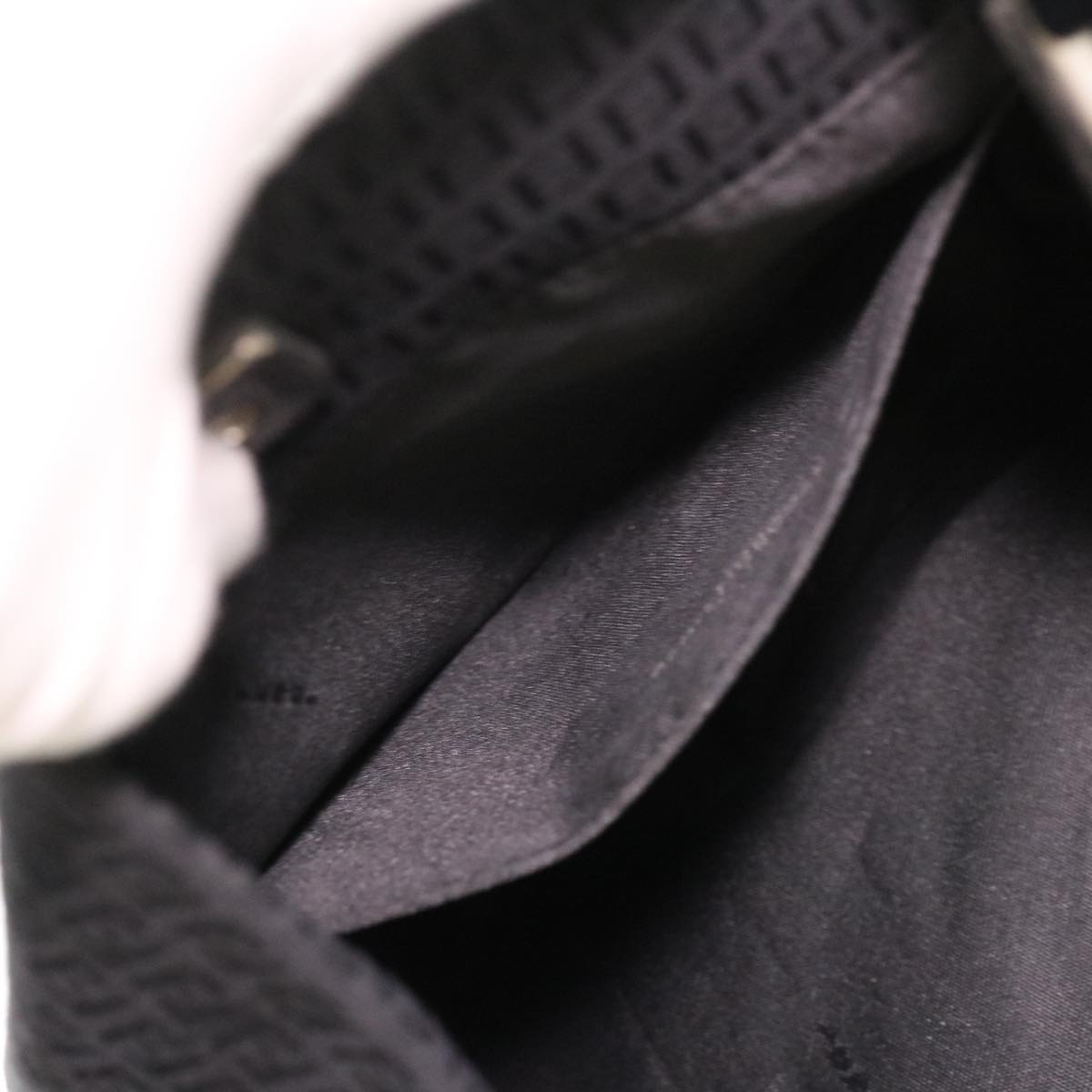 FENDI Zucchino Canvas Shoulder Bag Black rd4513