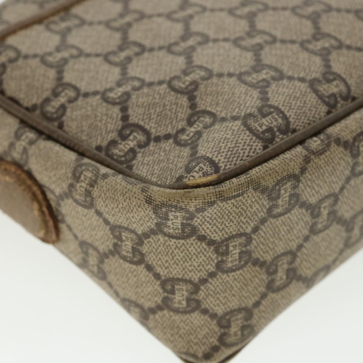 GUCCI GG Plus Canvas Shoulder Bag PVC Leather Beige ro556