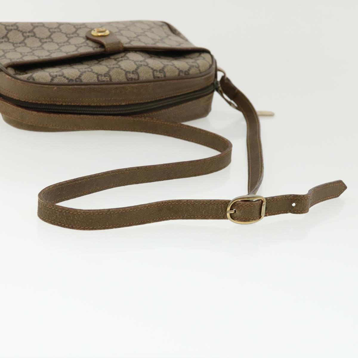 GUCCI GG Plus Canvas Shoulder Bag PVC Leather Beige ro556