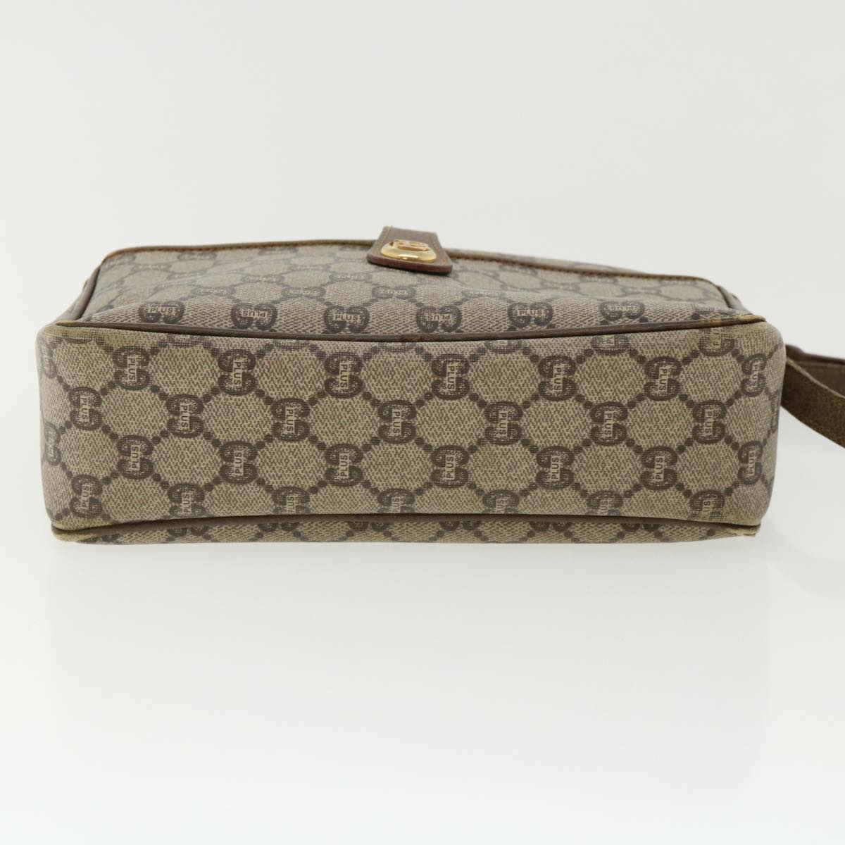 GUCCI GG Plus Canvas Shoulder Bag PVC Leather Beige ro556