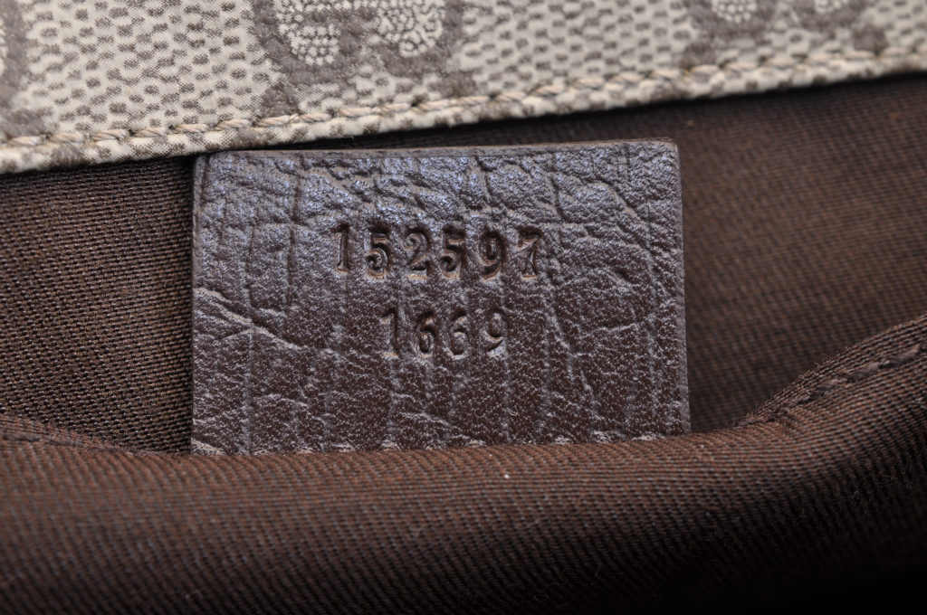 GUCCI GG Canvas Sherry Line Web Waist Bag Bum Bag Brown am1103s