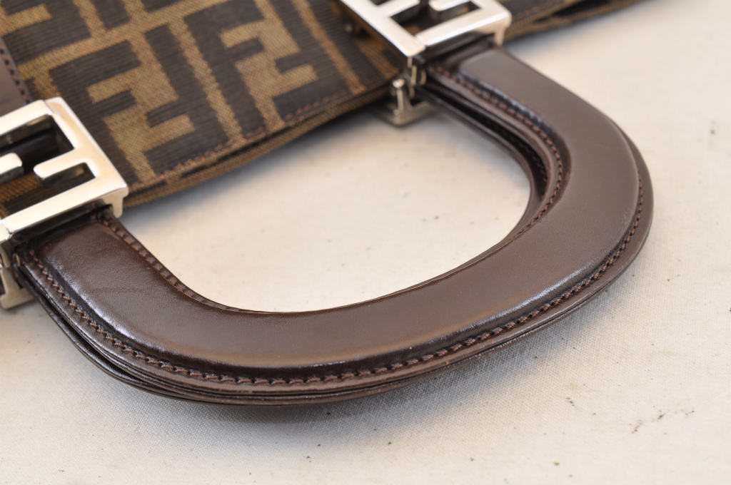 FENDI Zucca Canvas Hand Bag Brown Black am1412s