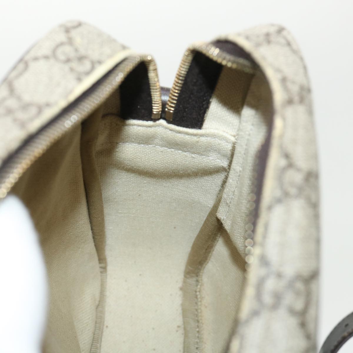 GUCCI GG Canvas Shoulder Bag PVC Leather Beige 233268 tb745