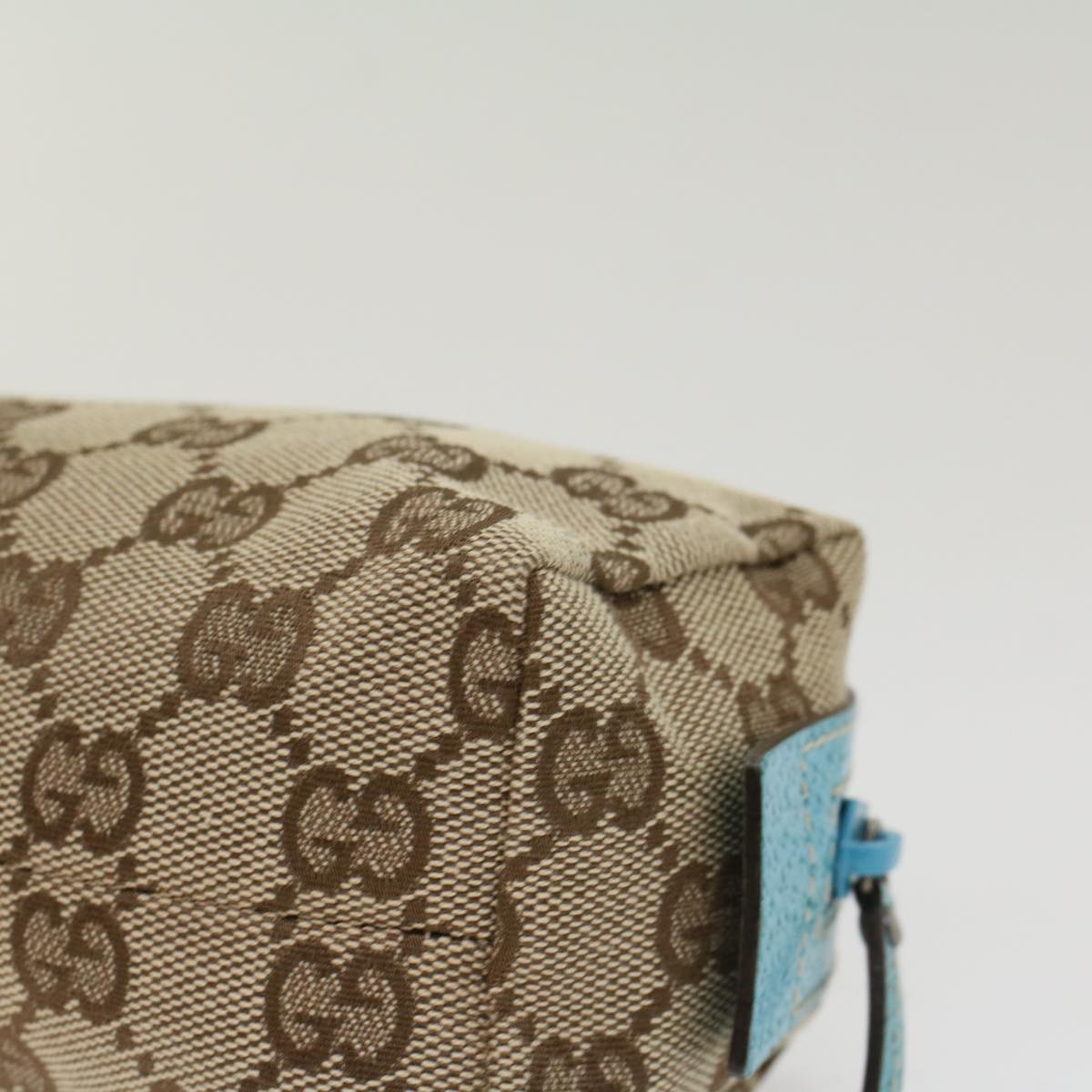 GUCCI GG Canvas Pouch Beige Light Blue 29596 tb831
