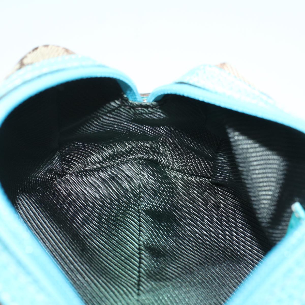 GUCCI GG Canvas Pouch Beige Light Blue 29596 tb831