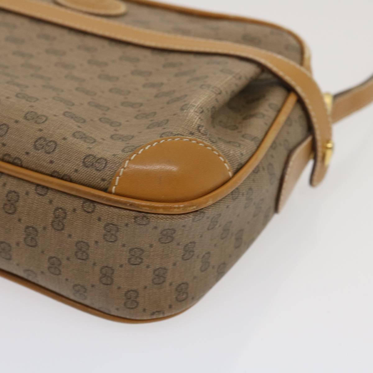 GUCCI Micro GG Canvas Shoulder Bag PVC Leather Beige Brown th2698