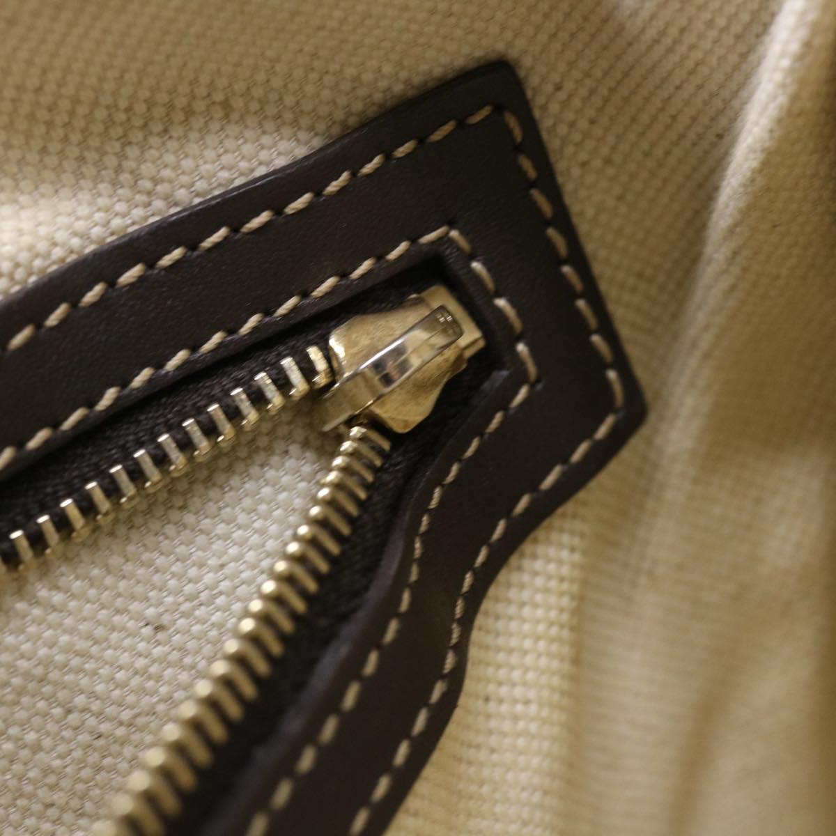 GUCCI GG Canvas Shoulder Bag Beige 257072 th3852