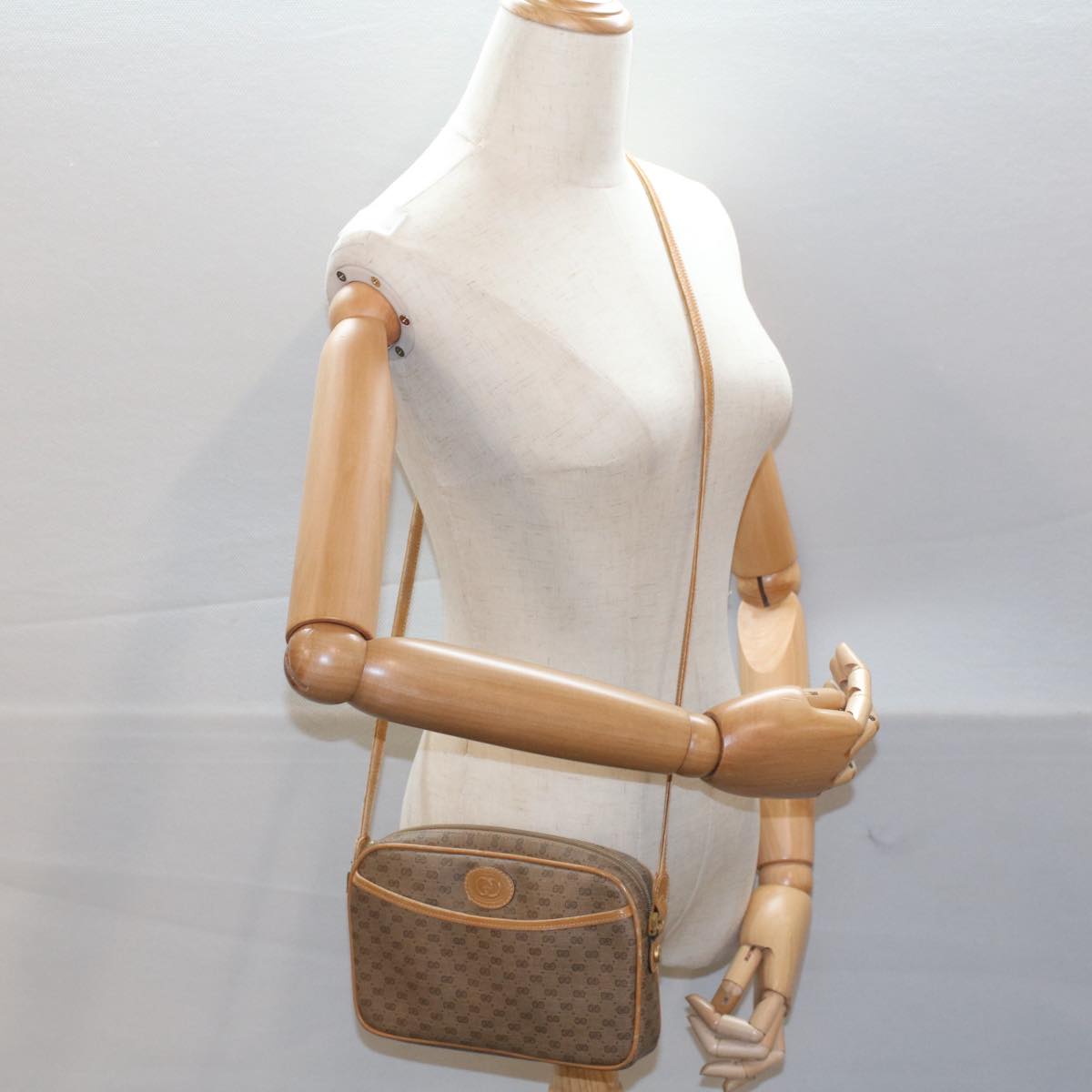 GUCCI Micro GG Canvas Shoulder Bag PVC Leather Beige th3930