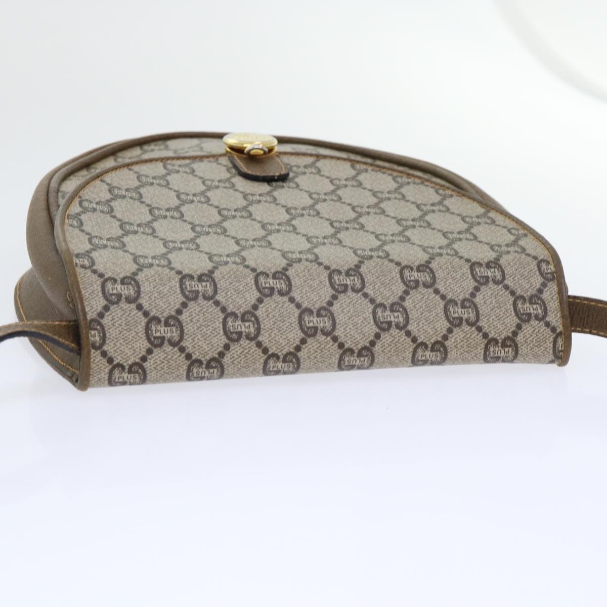 GUCCI GG Plus Canvas Shoulder Bag PVC Leather Beige th3956