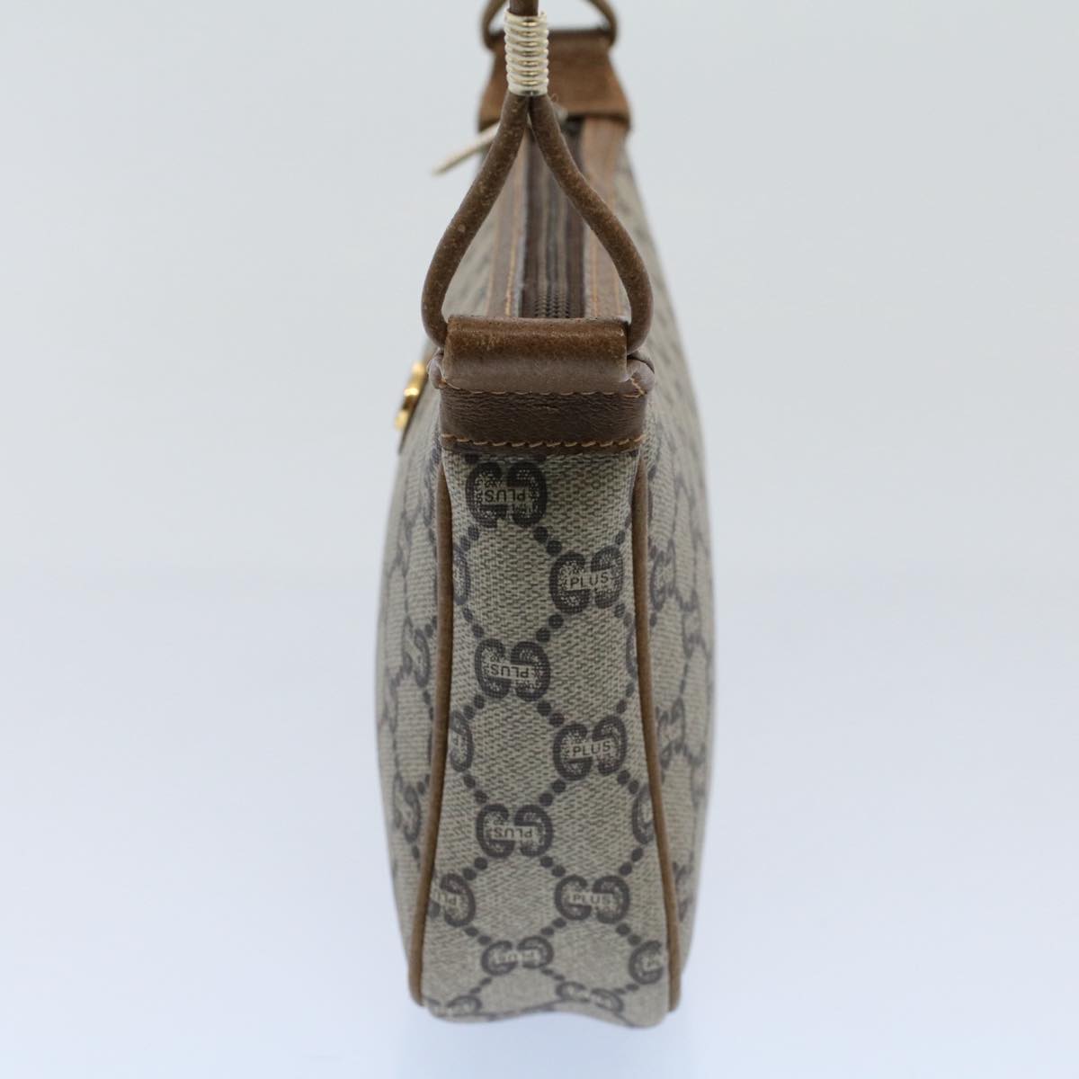 GUCCI GG Plus Canvas Shoulder Bag PVC Leather Beige th4028