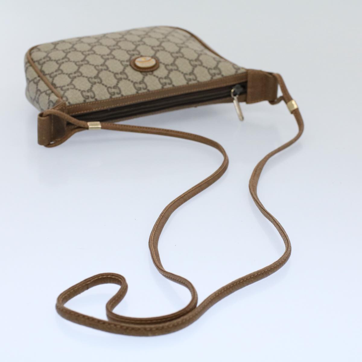 GUCCI GG Plus Canvas Shoulder Bag PVC Leather Beige th4028