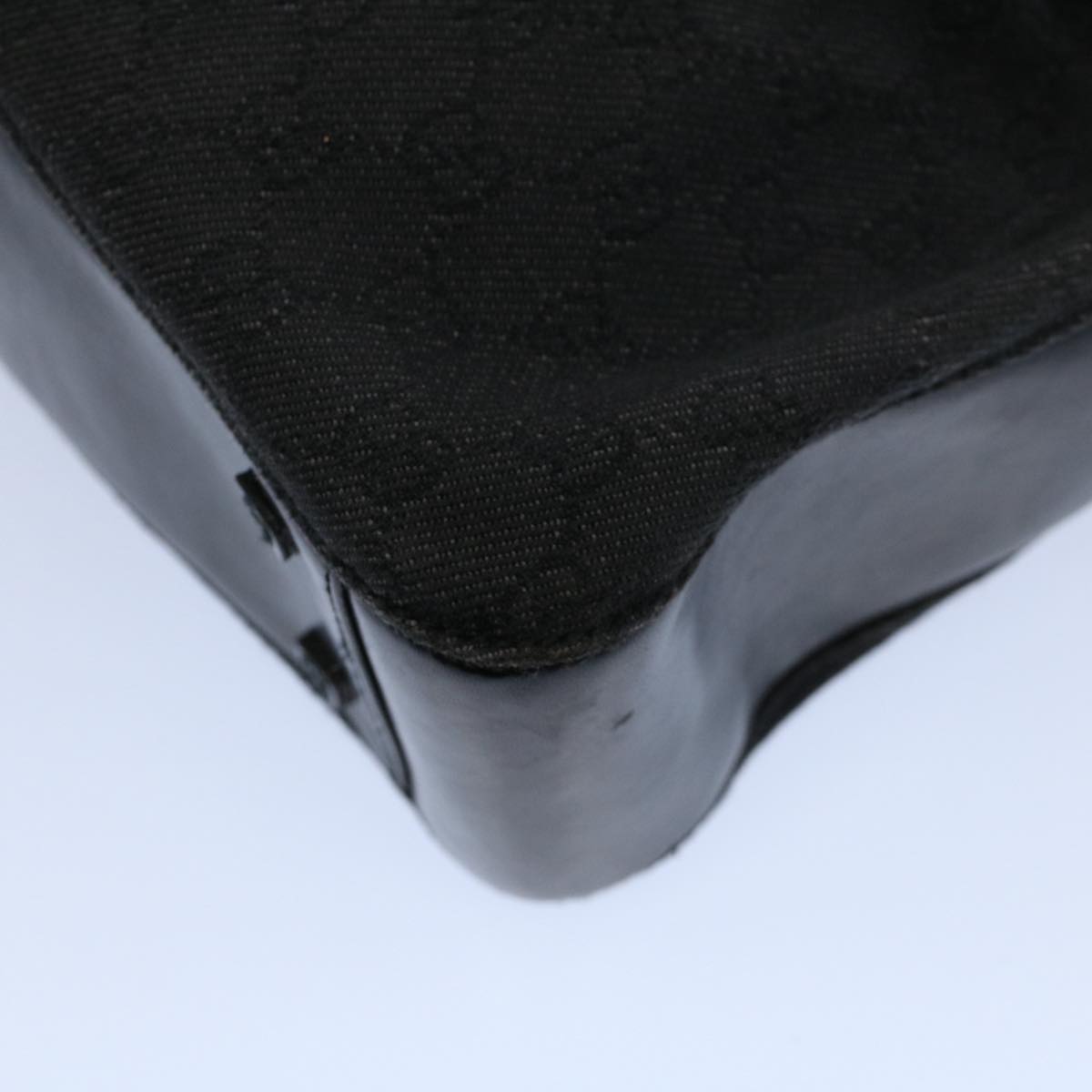 GUCCI GG Canvas Shoulder Bag Black 101919 th4064